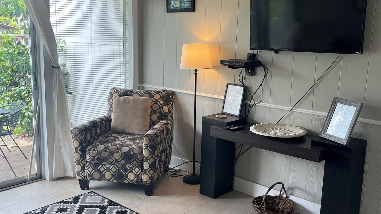 Photo of Livingroom in Springs at Kings Bay
