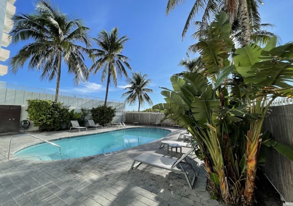 Photo of Outdoor in South Pointe