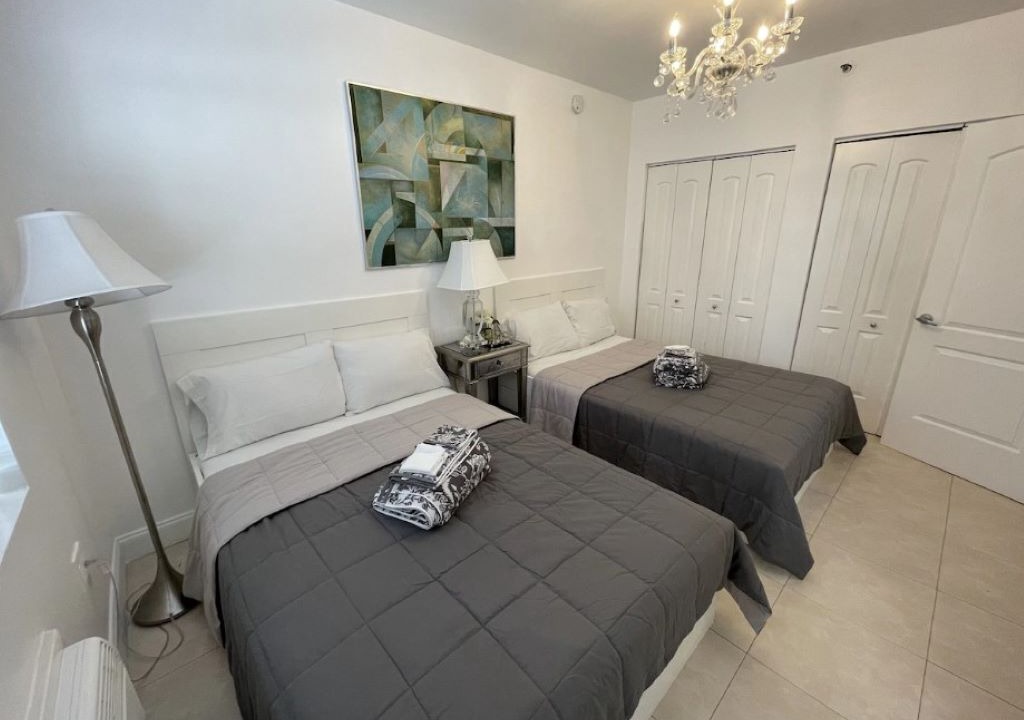 Photo of Bedroom in South Pointe