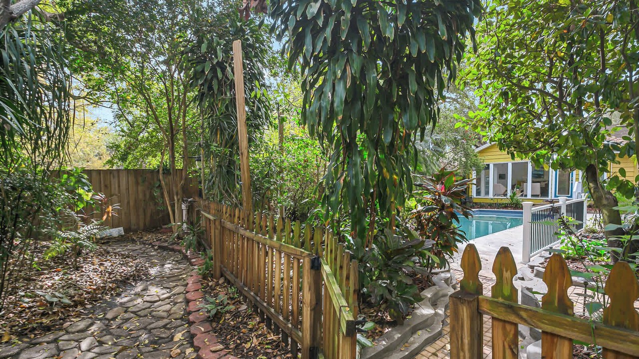 Photo of Outdoor in Riverside Heights