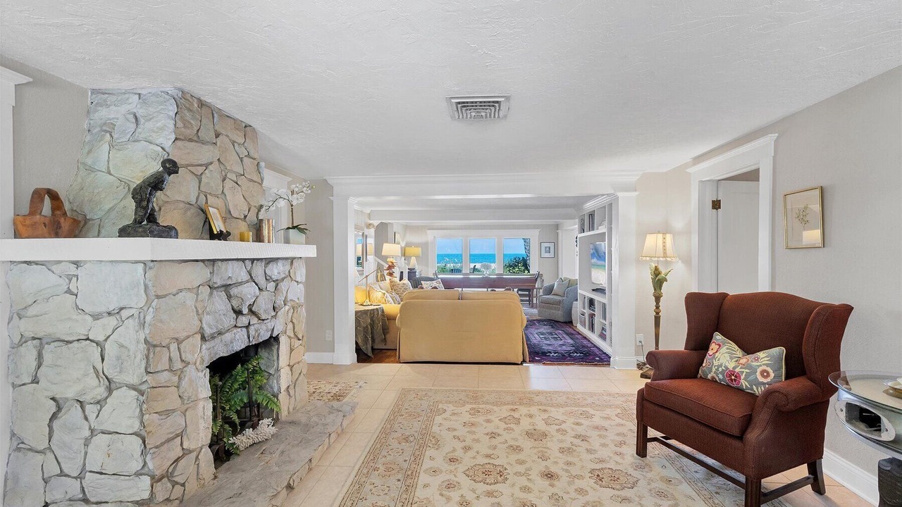 Photo of Livingroom in Boca Grande