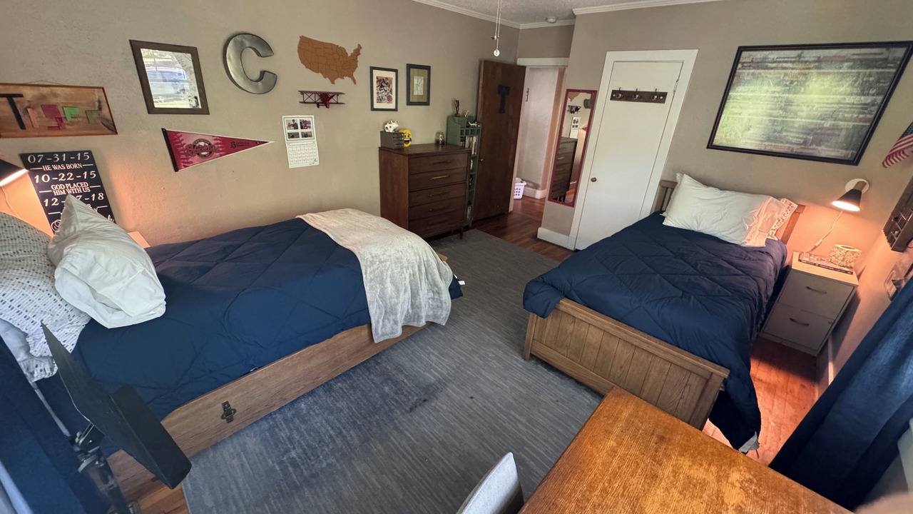 Photo of Bedroom in Opelika