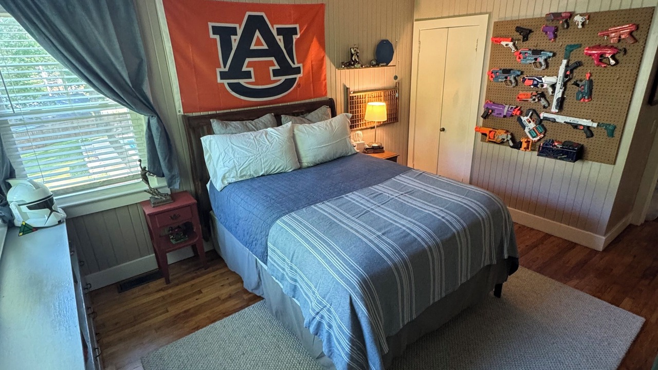 Photo of Bedroom in Opelika