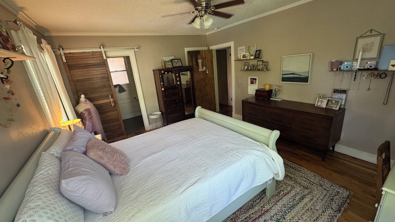 Photo of Bedroom in Opelika