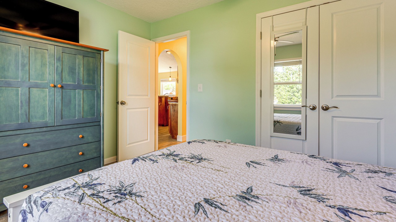Photo of Bedroom in Isle of Palms