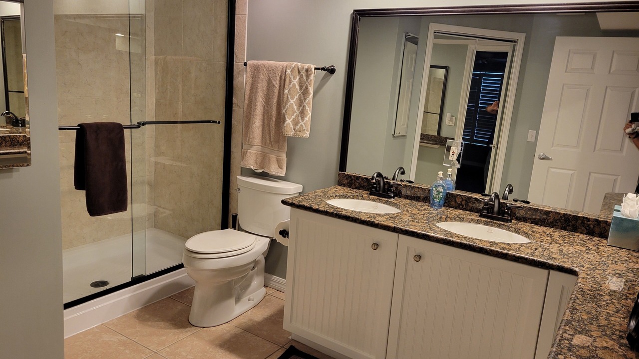 Photo of Bathroom in Fountain Lakes