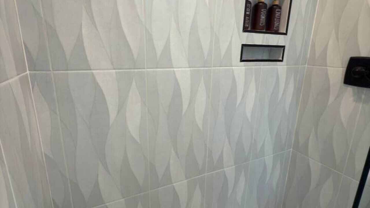 Photo of Bathroom in Lake Clarke Shores