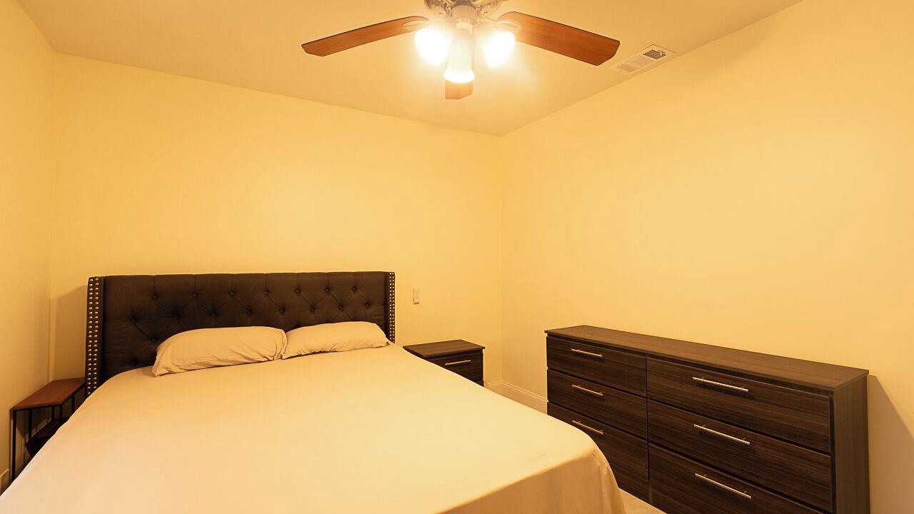 Photo of Bedroom in North Lauderdale