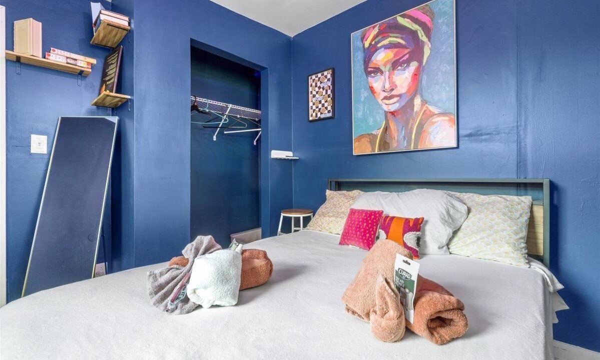 Photo of Bedroom in North Lauderdale
