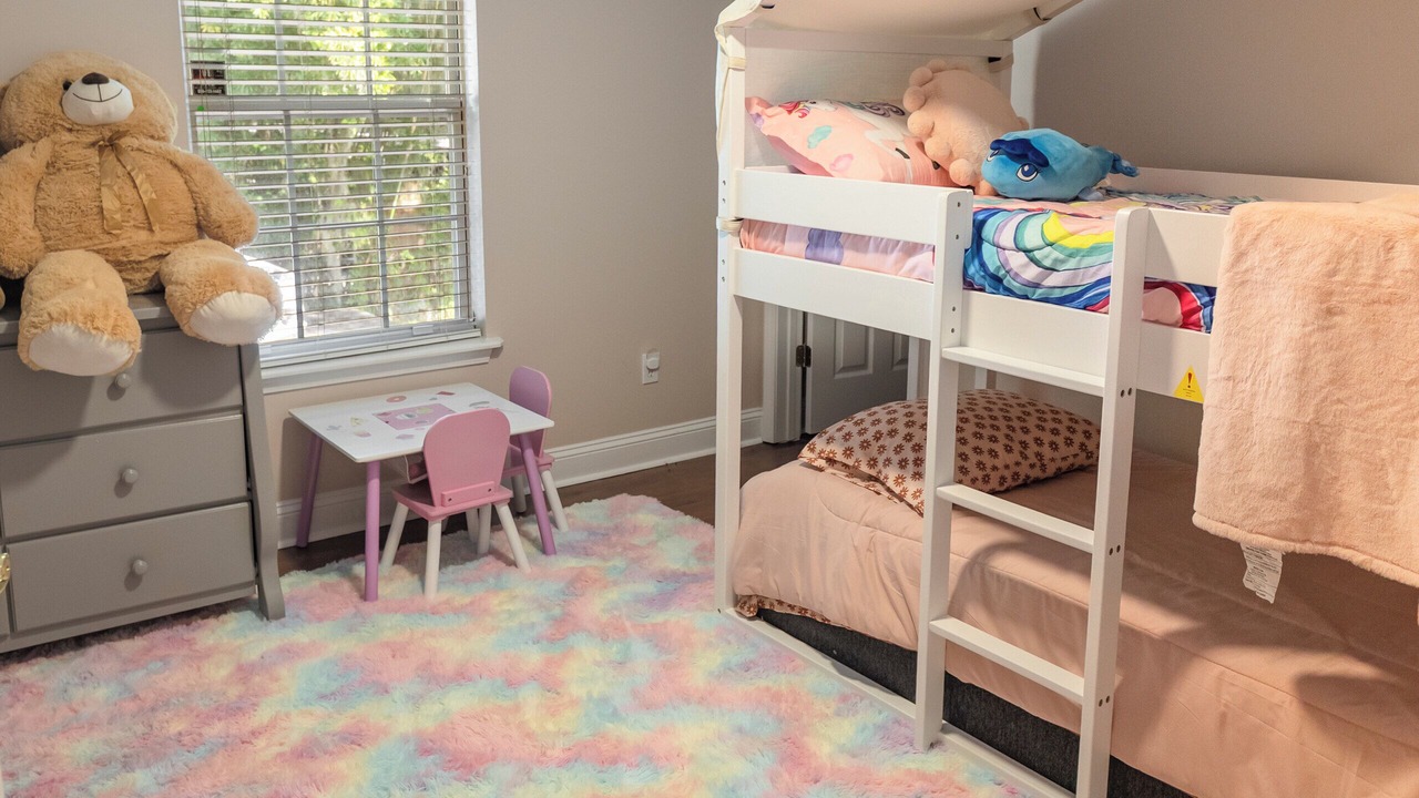 Photo of Bedroom in Northside