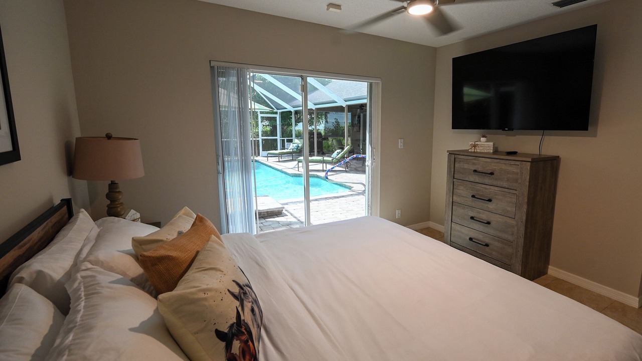 Photo of Bedroom in Equestrian Walk