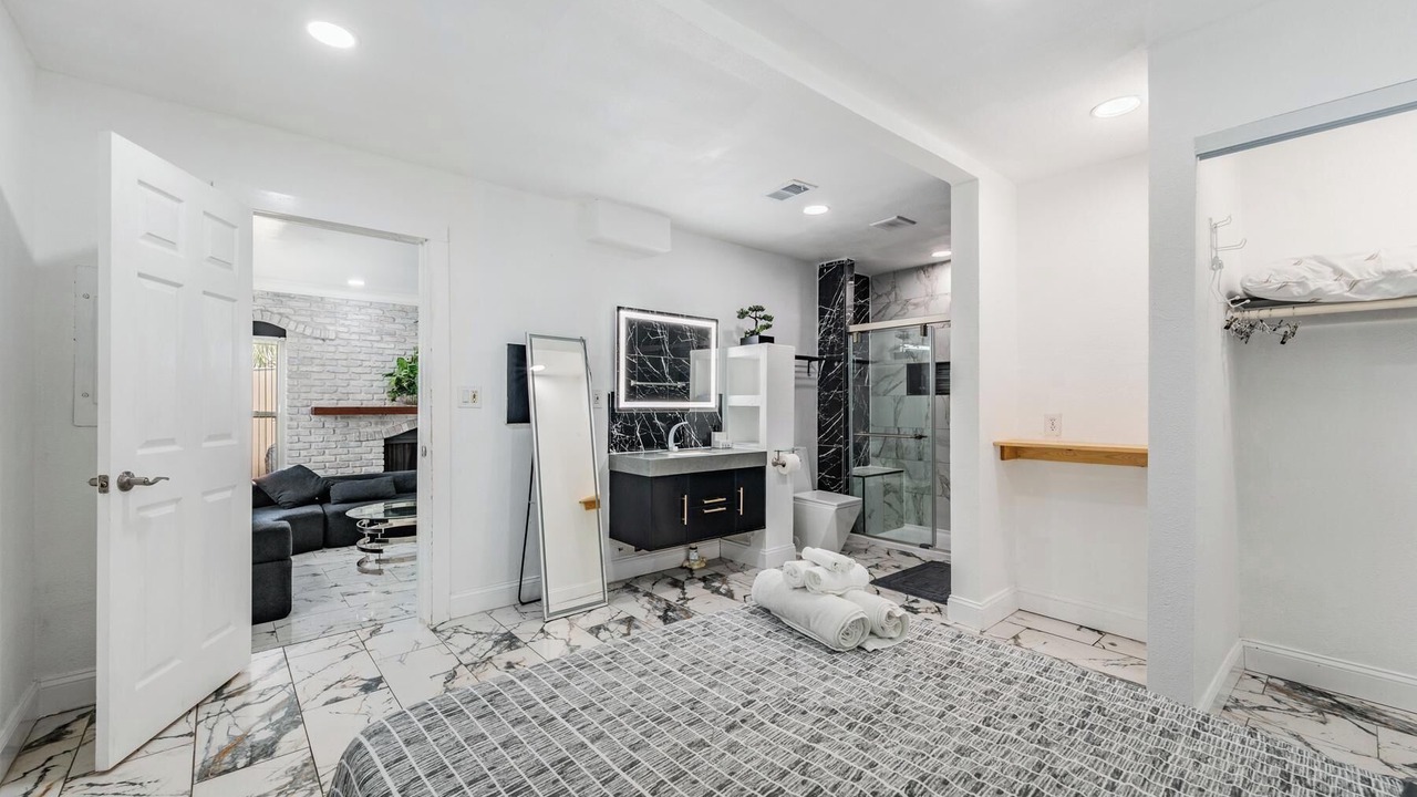 Photo of Bedroom in St. Petersburg - Clearwater