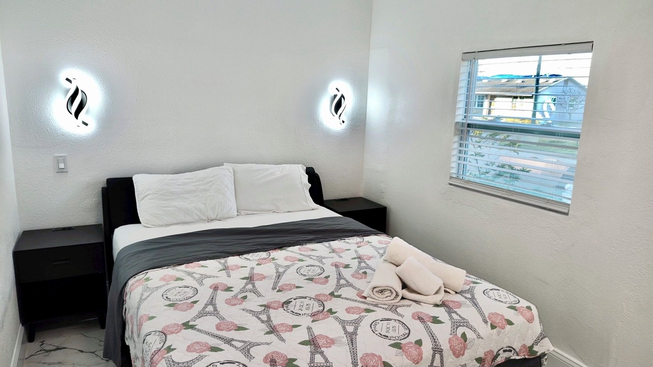 Photo of Bedroom in St. Petersburg - Clearwater