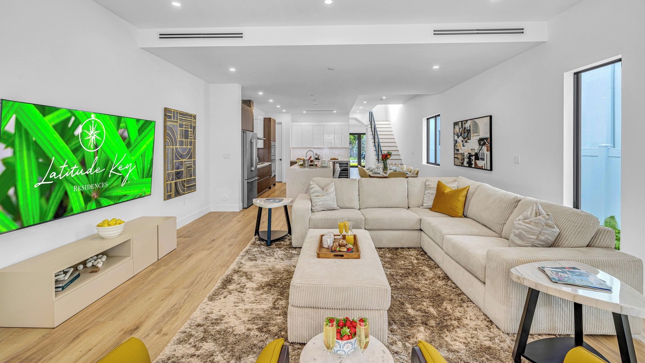 Photo of Livingroom in Harbordale