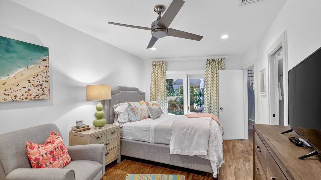 Photo of Bedroom in South Palm Beach