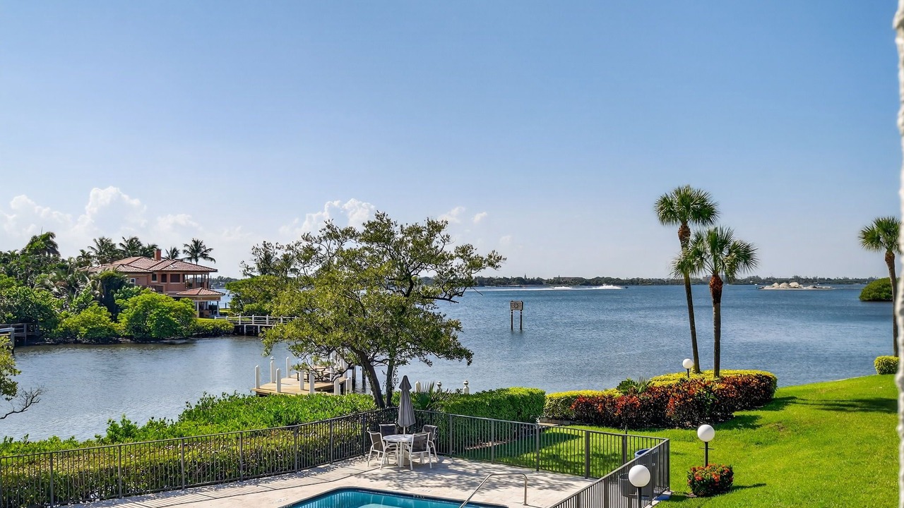 Photo of Outdoor in South Palm Beach