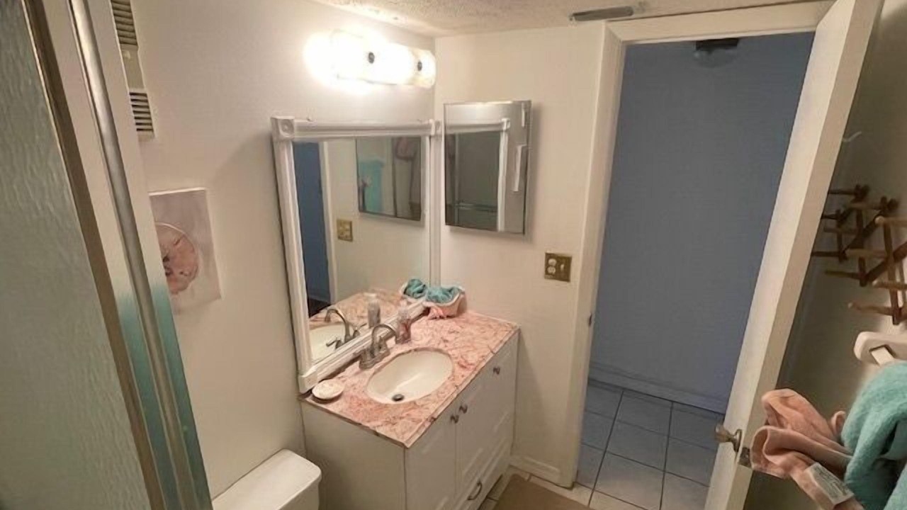 Photo of Bathroom in Point East