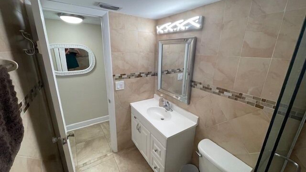 Photo of Bathroom in Point East