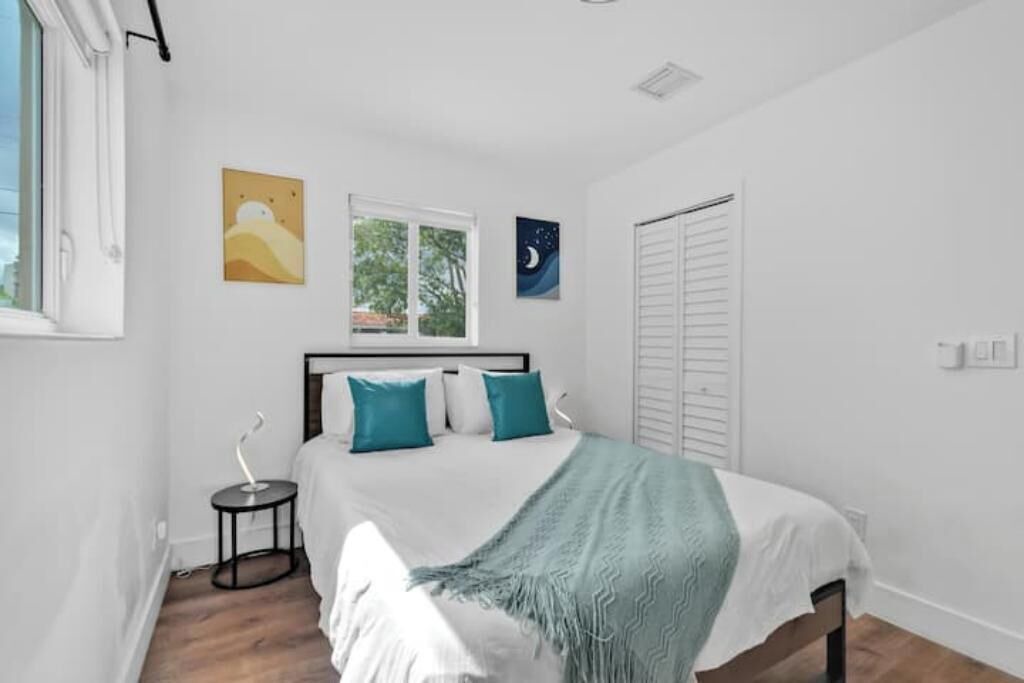 Photo of Bedroom in West Hollywood
