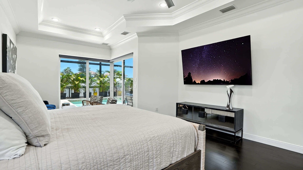 Photo of Bedroom in Connors