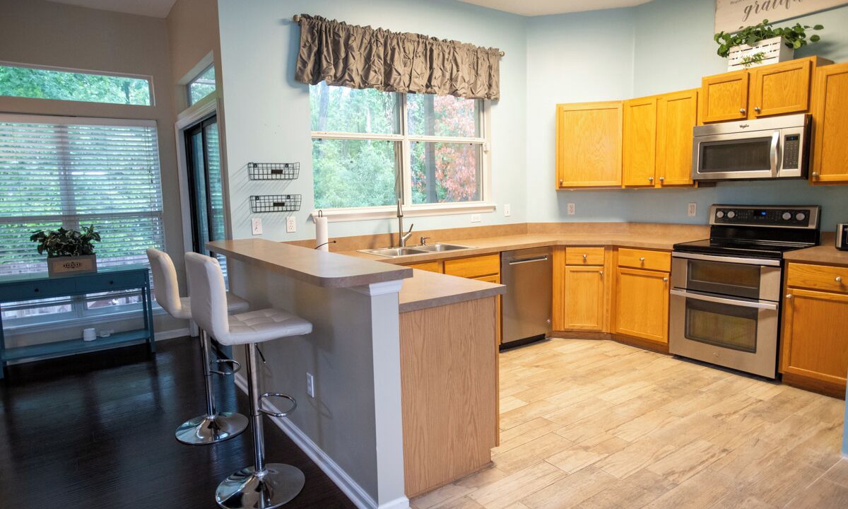 Photo of Kitchen in Doctors Inlet