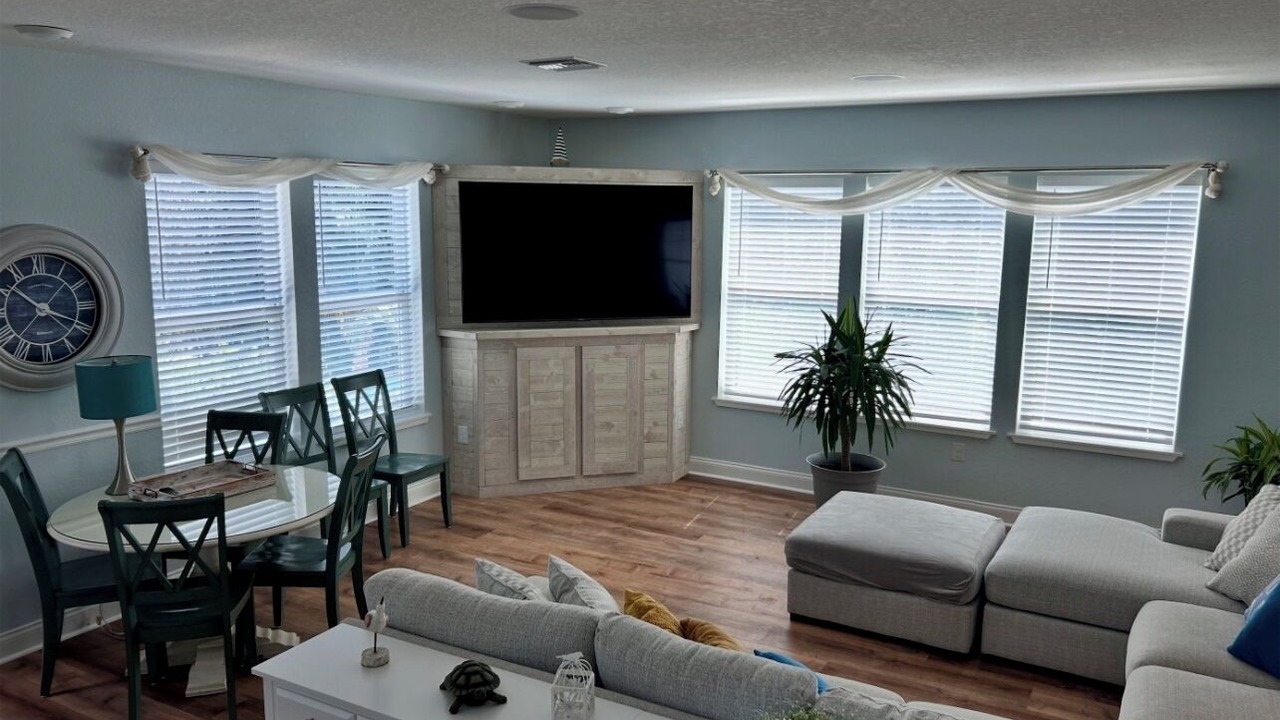 Photo of Livingroom in Ozona