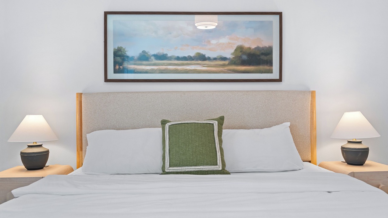 Photo of Bedroom in Westside