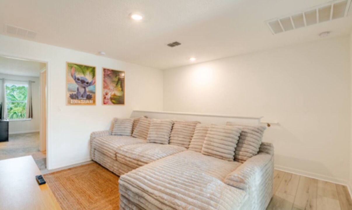Photo of Livingroom in Greenacres