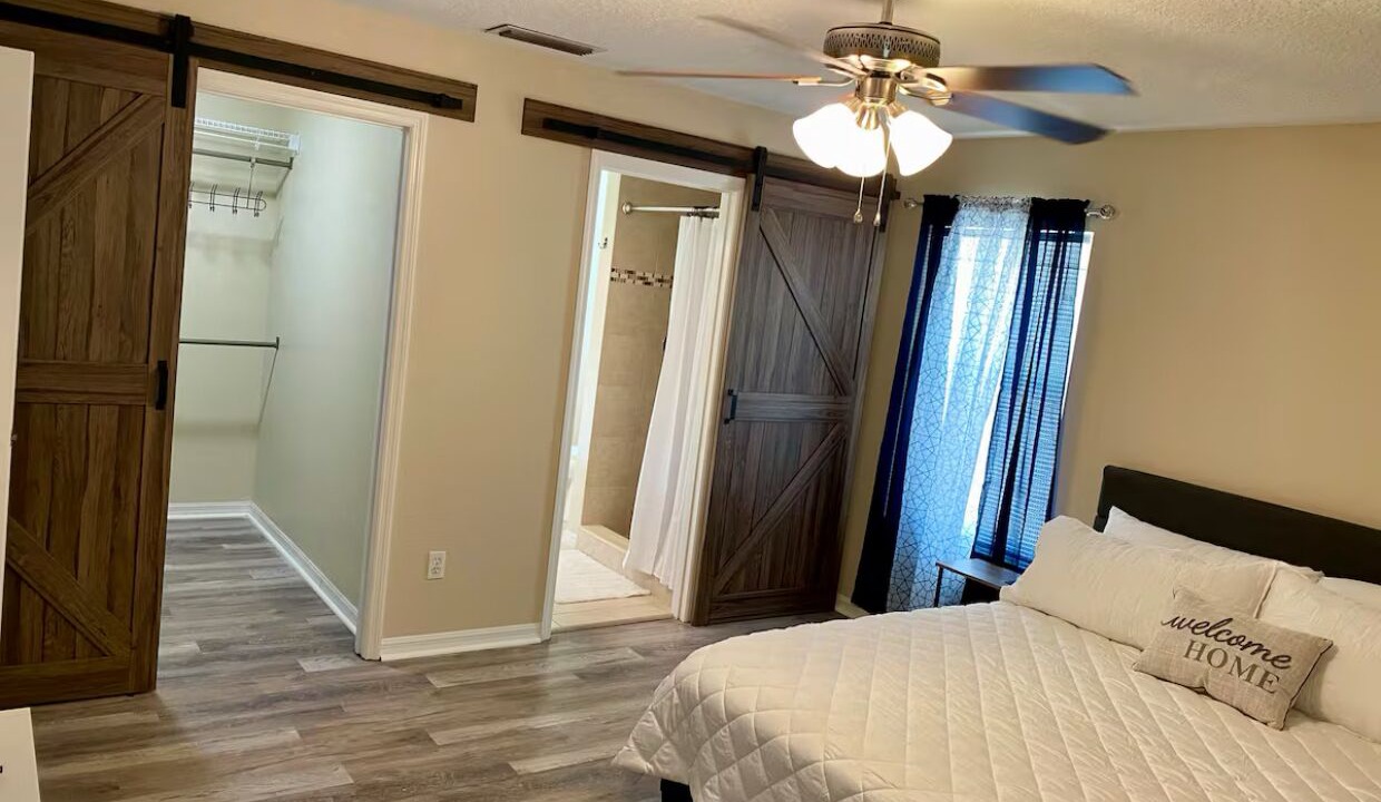 Photo of Bedroom in Fort King District