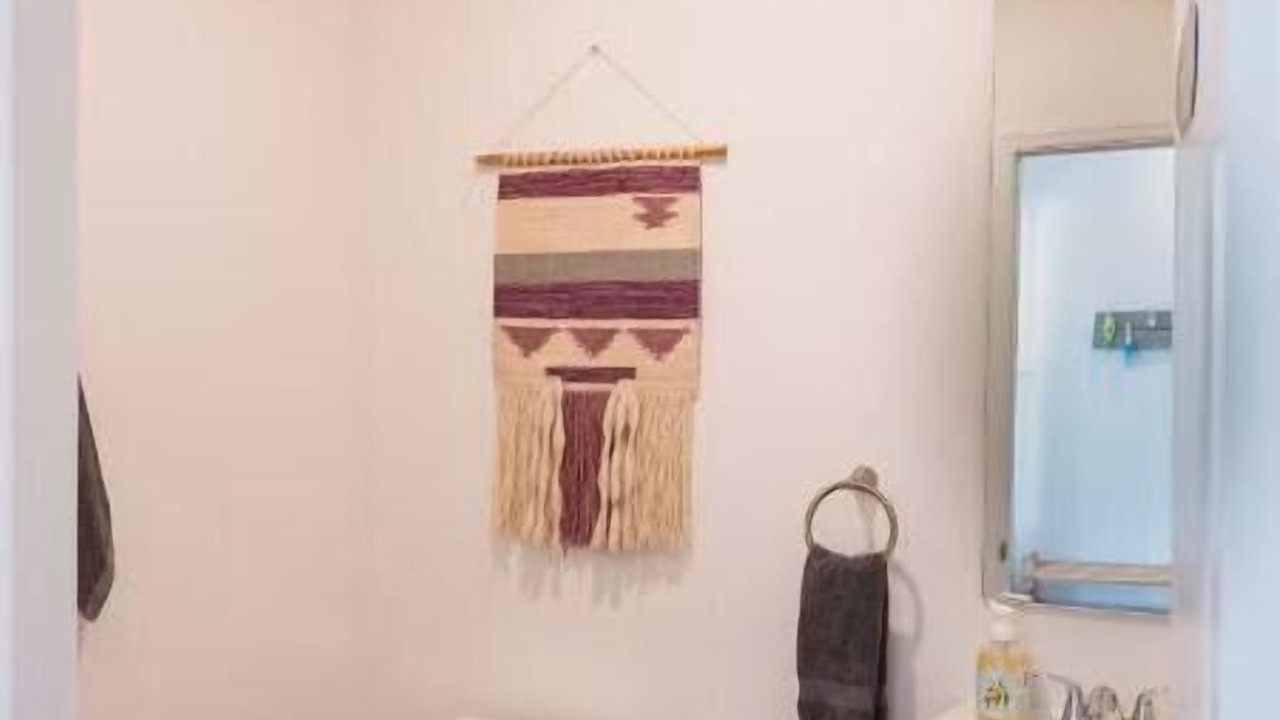 Photo of Bathroom in Amaryllis Park