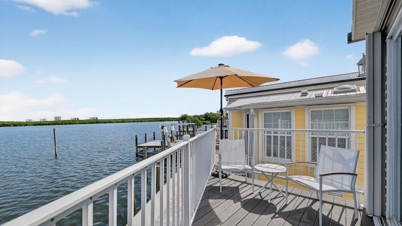 Photo of Patio Balcony in Nettles Island