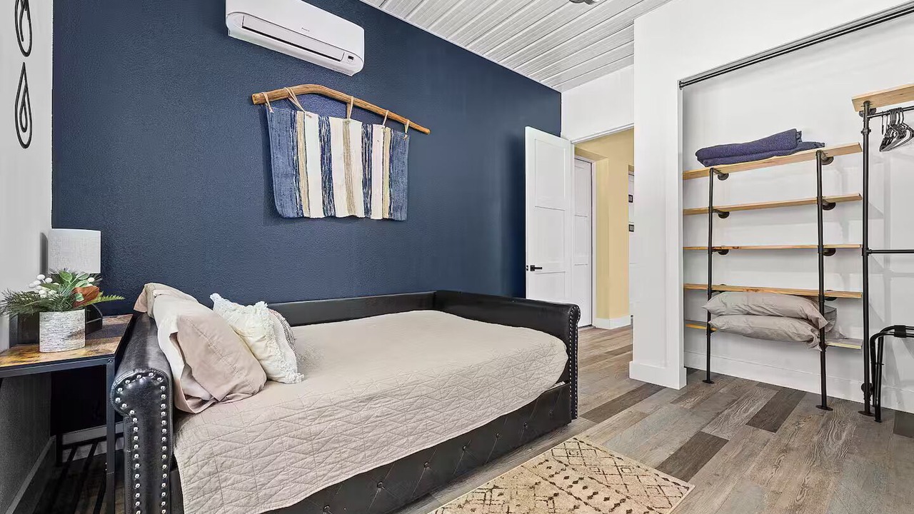 Photo of Bedroom in High Springs
