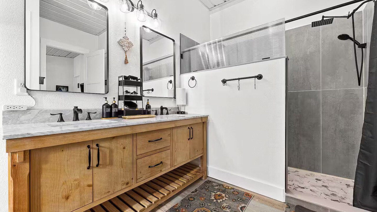 Photo of Bathroom in High Springs