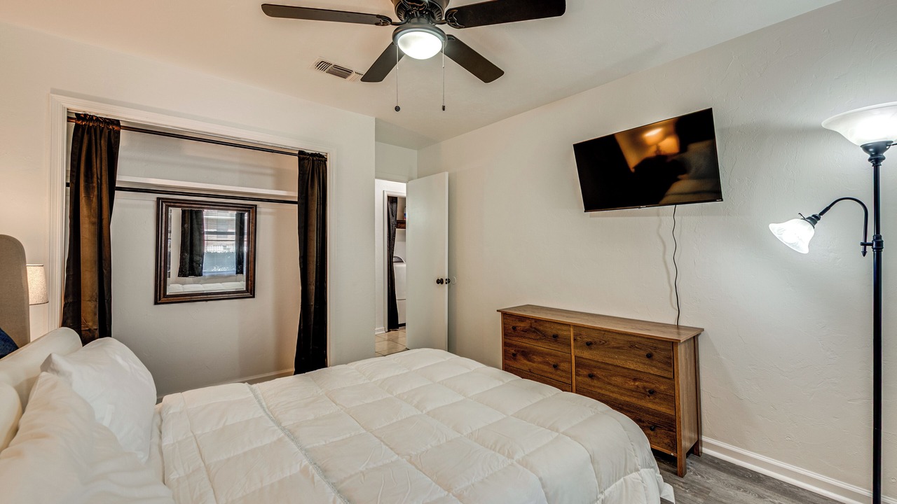Photo of Bedroom in Tallahassee
