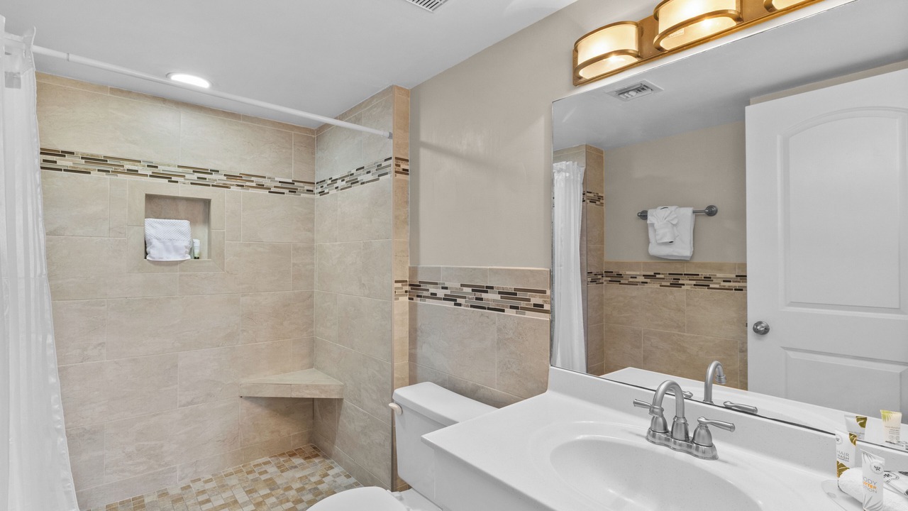 Photo of Bathroom in Tavernier
