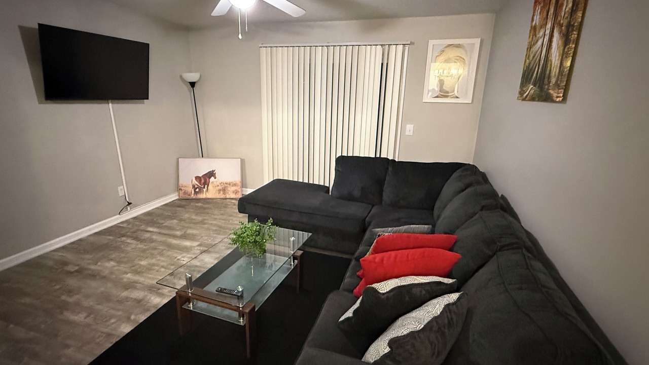 Photo of Livingroom in Greensboro