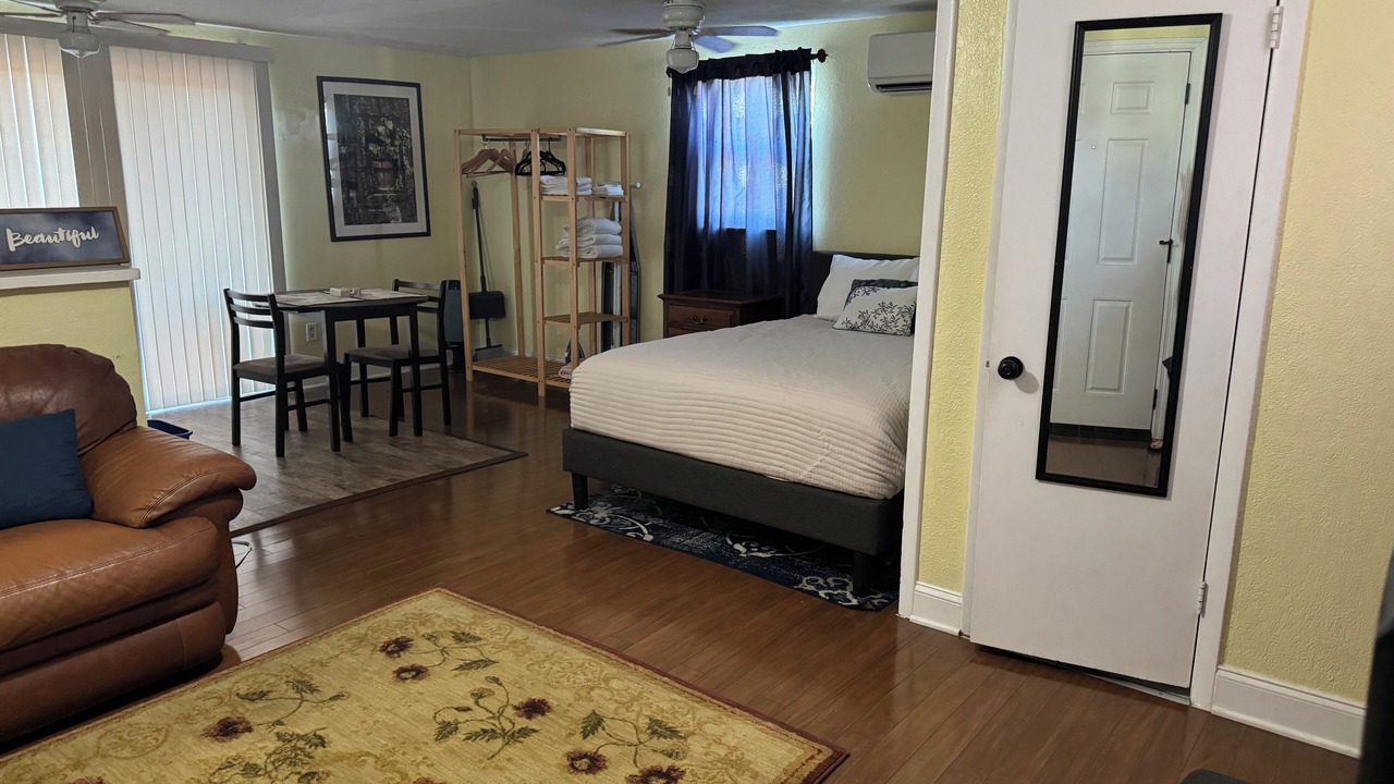 Photo of Bedroom in Disston Heights