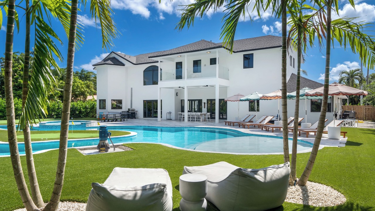 Photo of Outdoor in Miami Shores