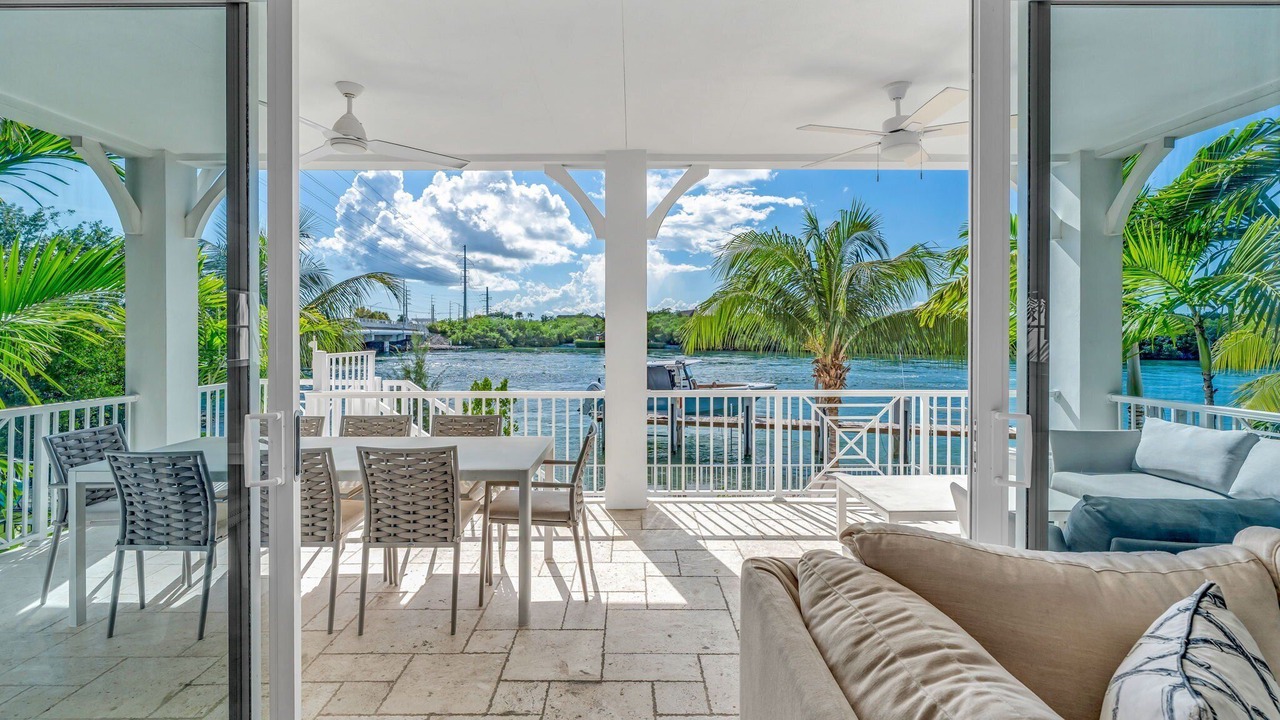 Photo of Patio Balcony in Little Venice