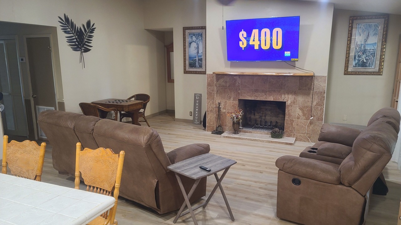 Photo of Bedroom in Taylor Creek