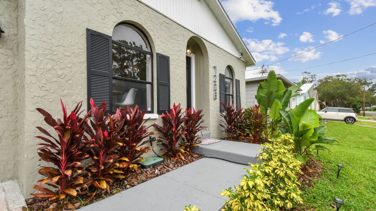 Photo of Patio Balcony in Port Tampa City