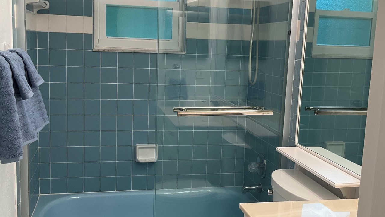 Photo of Bathroom in Sun 'N Lake