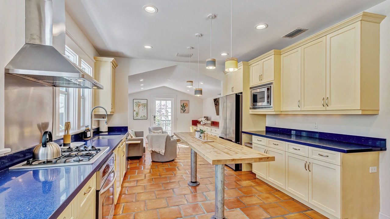 Photo of Kitchen in Northwood Shores