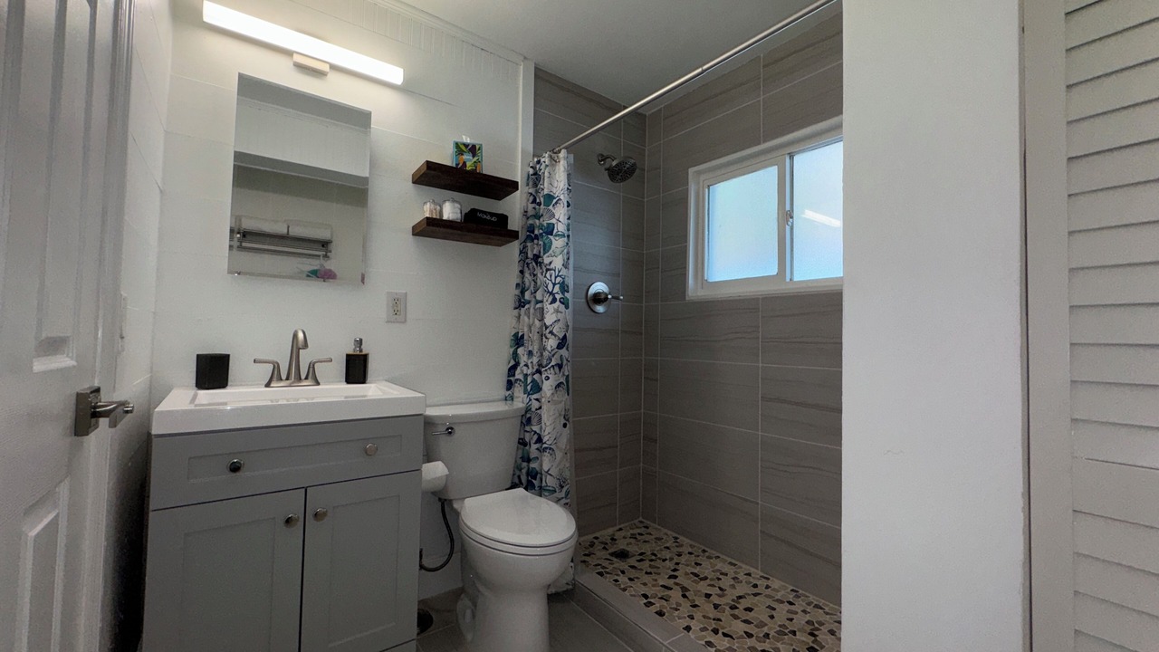 Photo of Bathroom in Bayou Oaks