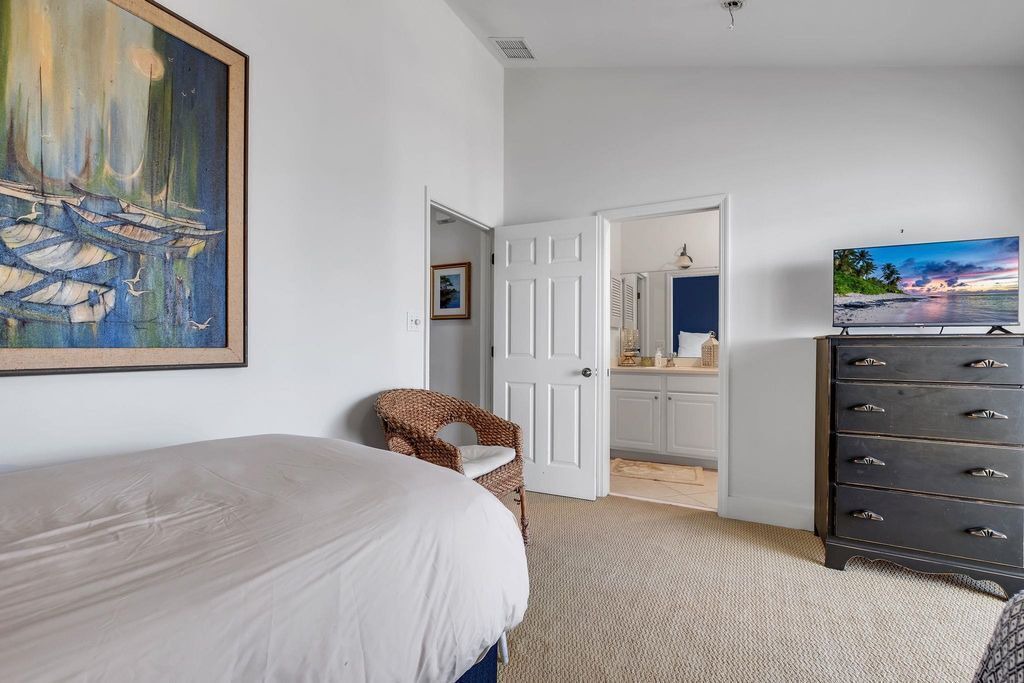 Photo of Bedroom in Alligator Point
