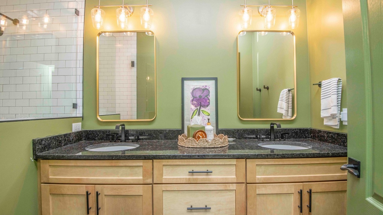 Photo of Bathroom in Loudon