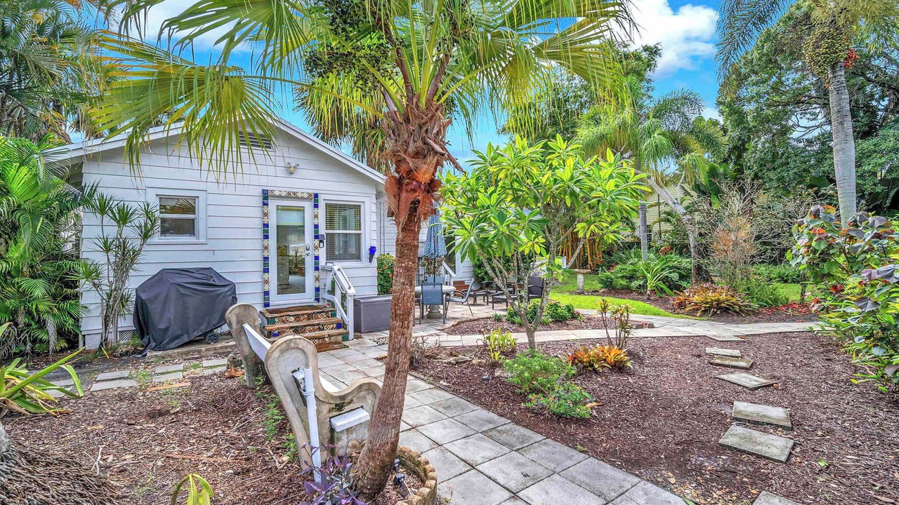 Photo of Patio Balcony in Tarpon River