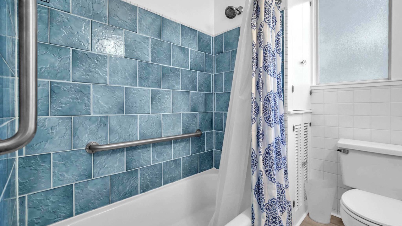 Photo of Bathroom in Tarpon River
