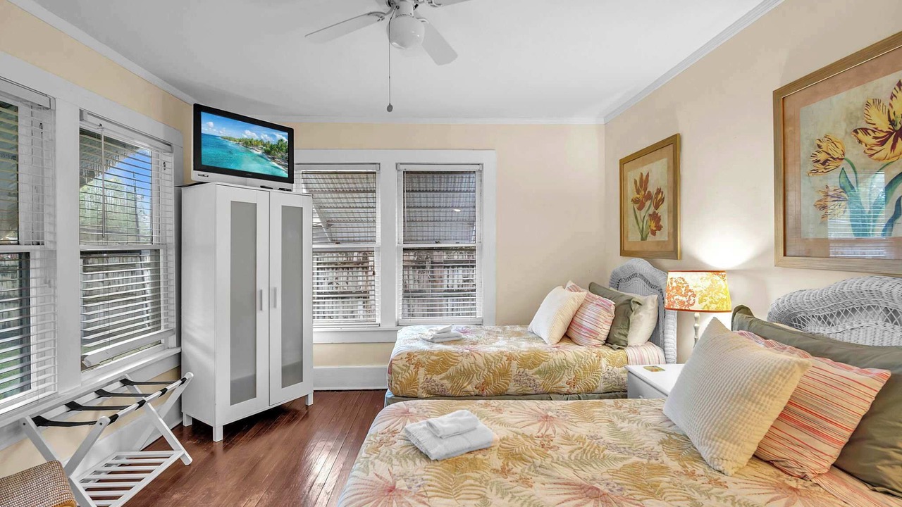 Photo of Bedroom in Tarpon River