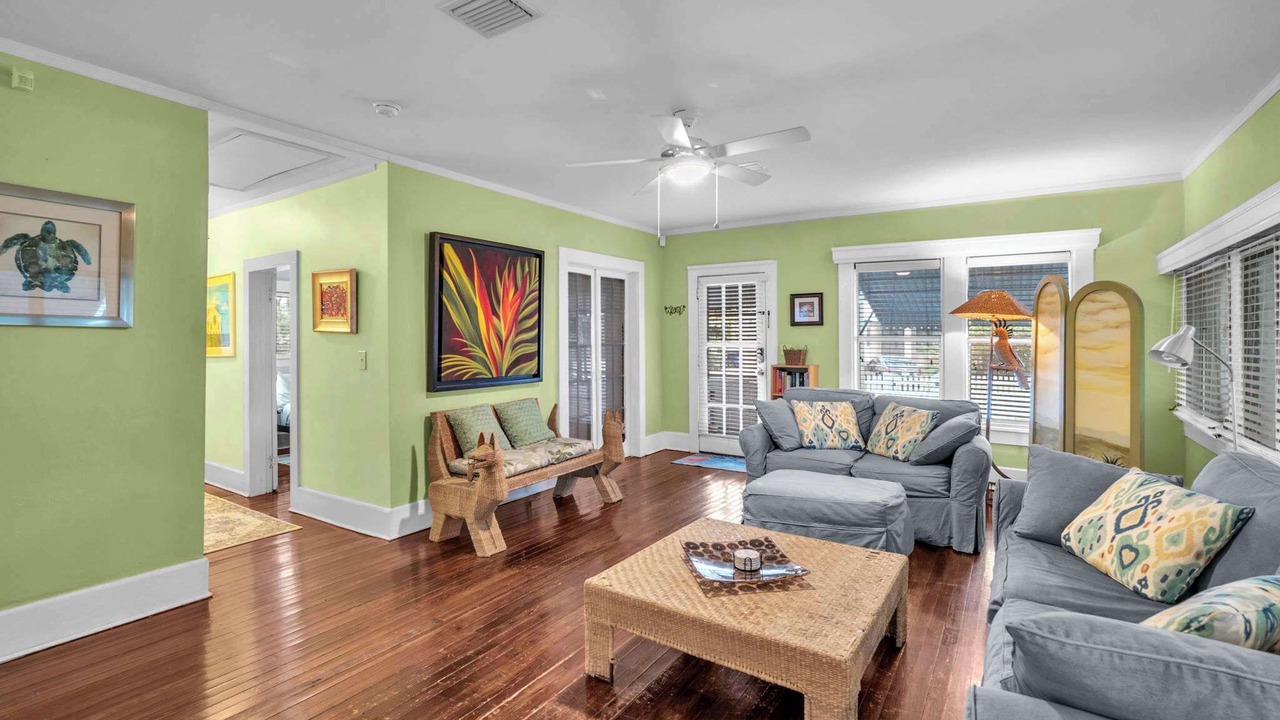 Photo of Livingroom in Tarpon River